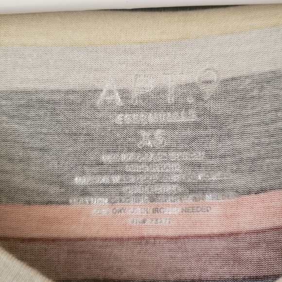 Kohls Apt. 9 Essentials Retro Stripe Tee - Picture 4 of 4